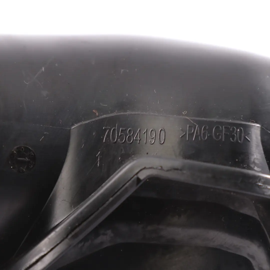 OM654 Diesel condotto aria aspirazione carica tubo per Mercedes W213 con numero di parte A6540909501 Mercedes W213 OM654 Diesel condotto aria aspirazione carica tubo - SKU A6540909501 - Numero di parte A6540909501