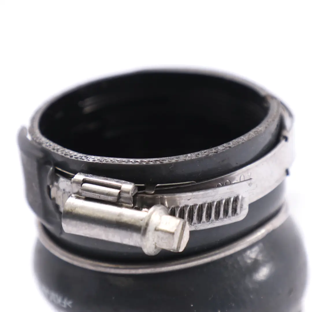 OM654 Przewód Wąż Intercoolera do Mercedes W177 W247 o numerze A6540942200 Mercedes W177 W247 OM654 Przewód Wąż Intercoolera - SKU A6540942200 - Numer Części A6540942200