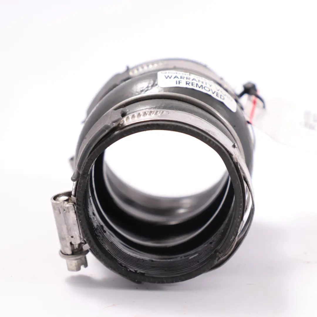 OM654 Przewód Wąż Intercoolera do Mercedes W177 W247 o numerze A6540942200 Mercedes W177 W247 OM654 Przewód Wąż Intercoolera - SKU A6540942200 - Numer Części A6540942200