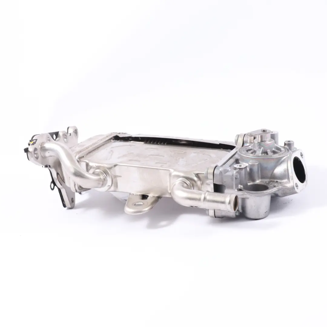 AGR Kühler Mercedes C118 W177 W247 Diesel OM654 Auspuff Ventil für mit Teilenummer A6541403301 AGR Kühler Mercedes C118 W177 W247 Diesel OM654 Auspuff Ventil - SKU A6541403301-1 - Teilenummer A6541403301