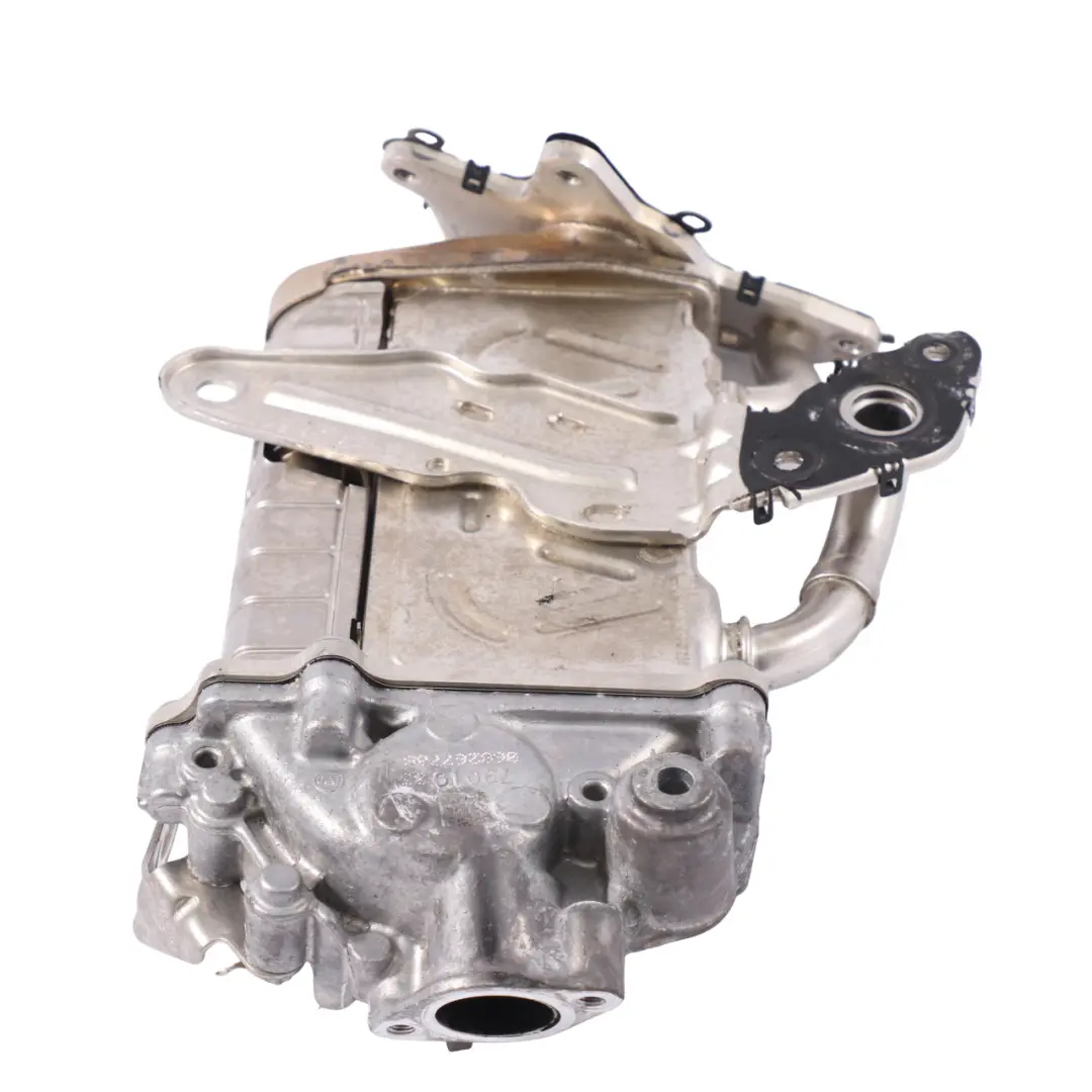 OM654 Diesel EGR enfriador gas escape para Mercedes W213 con número de pieza A6541407700 Mercedes W213 OM654 Diesel EGR enfriador gas escape - SKU A6541407700 - Número de pieza A6541407700