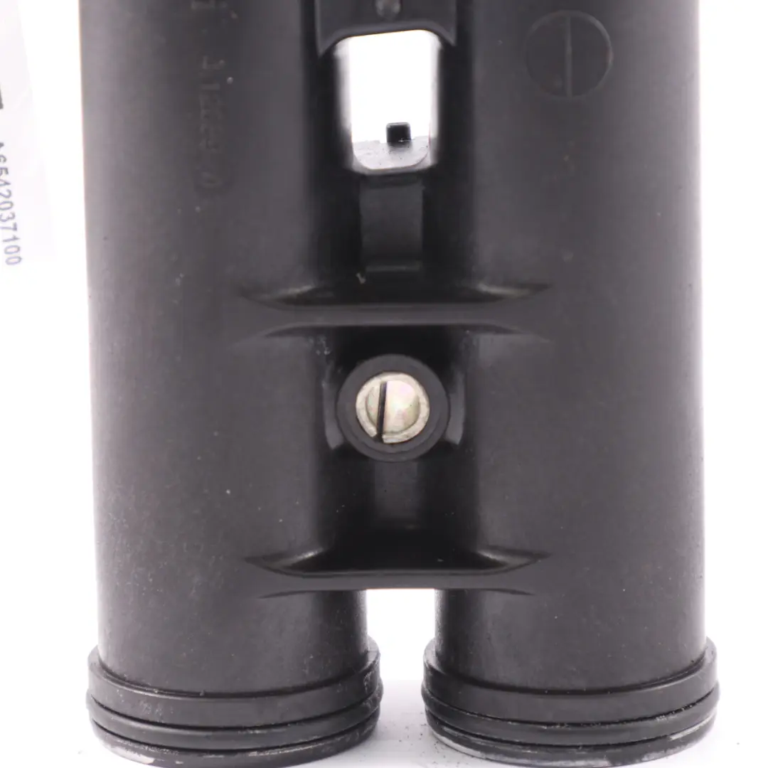 Mercedes C118 Eau Refroidissant Flange Pipe Pantalon Ligne - SKU A6542037100 - Numéro de pièce A6542037100
