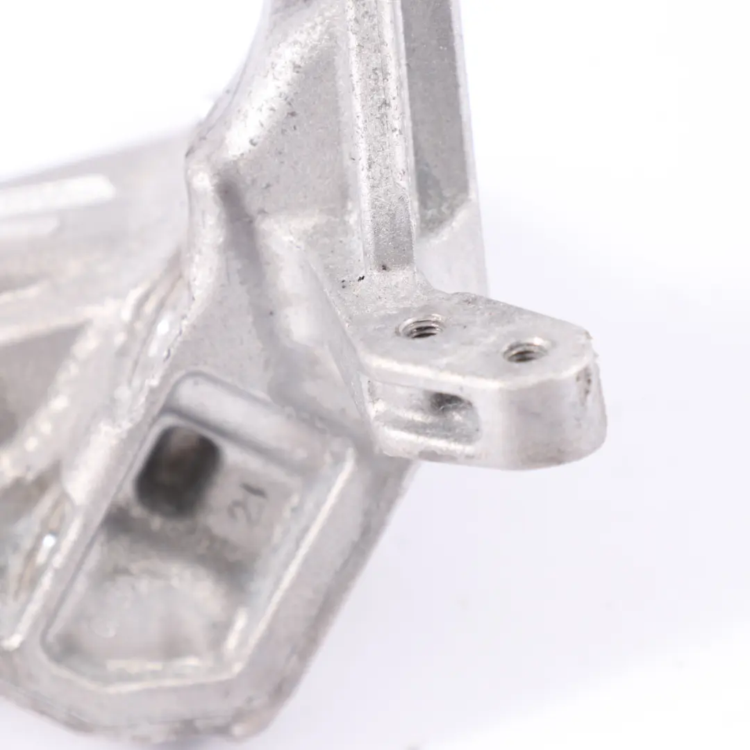 Trasero de elevación Lug Soporte montaje motor para Mercedes C118 con número de pieza A6542241800 Mercedes C118 Trasero de elevación Lug Soporte montaje motor - SKU A6542241800 - Número de pieza A6542241800