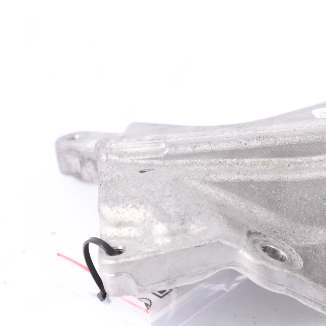 Mercedes C118 Hintere Hebeöse Motor Halterung - SKU A6542241800 - Teilenummer A6542241800