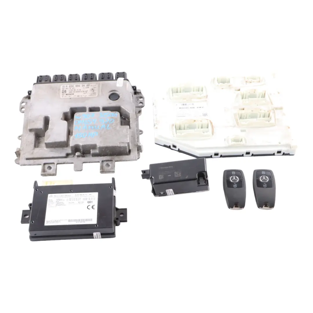 W907 315CDI OM654.920 Engine Unit Module ECU Kit Keys to Mercedes with Part number A6549009400 Mercedes W907 315CDI OM654.920 Engine Unit Module ECU Kit Keys - SKU A6549009400-2 - Part number A6549009400