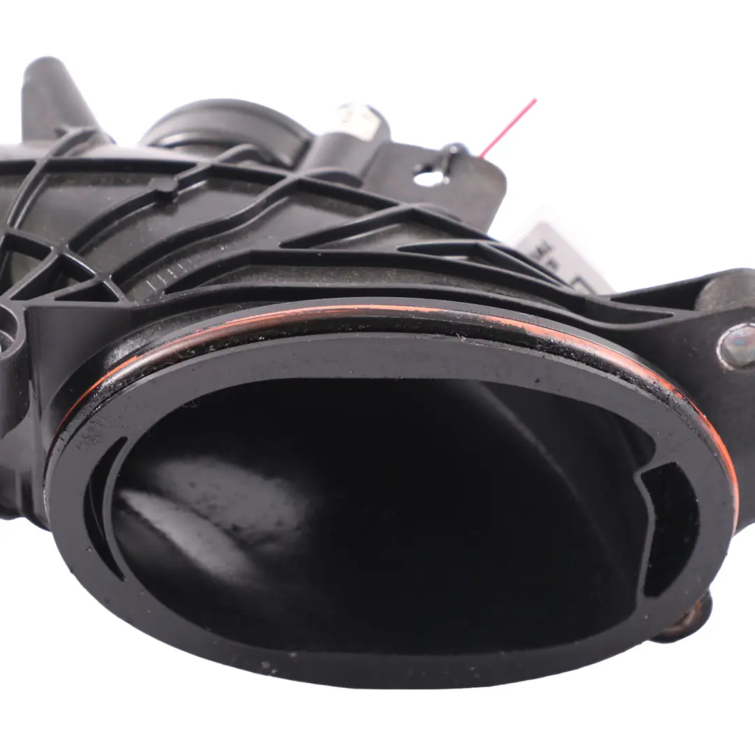 OM656 tuyau collecteur d'admission d'air pour Mercedes W213 à propos du numéro de pièce A6560900137 Mercedes W213 OM656 tuyau collecteur d'admission d'air - SKU A6560900137 - Numéro de pièce A6560900137