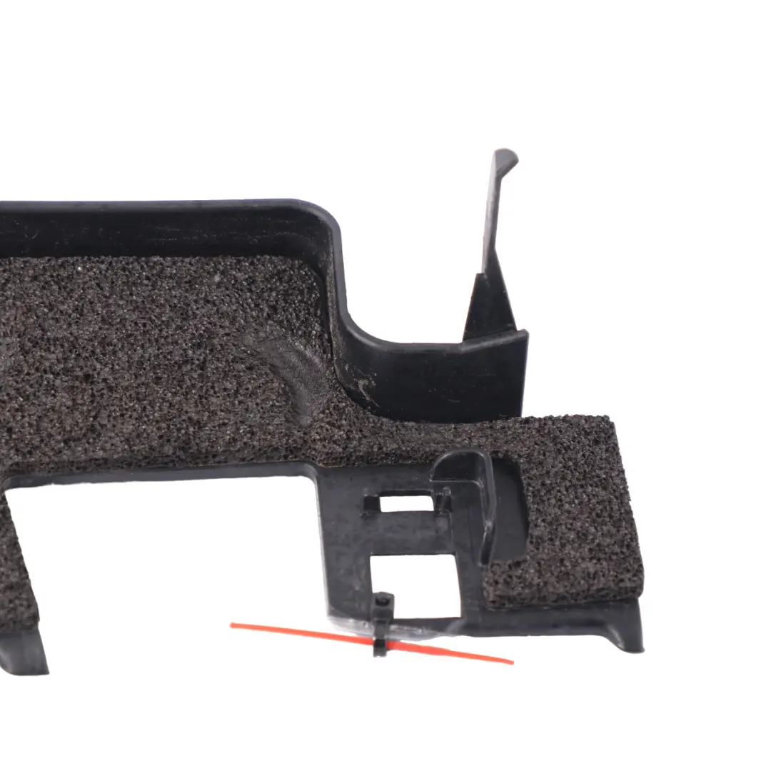 OM656 Diesel Guide câblage moteur Chemin câbles pour Mercedes W213 à propos du numéro de pièce A6561593100 Mercedes W213 OM656 Diesel Guide câblage moteur Chemin câbles - SKU A6561593100 - Numéro de pièce A6561593100