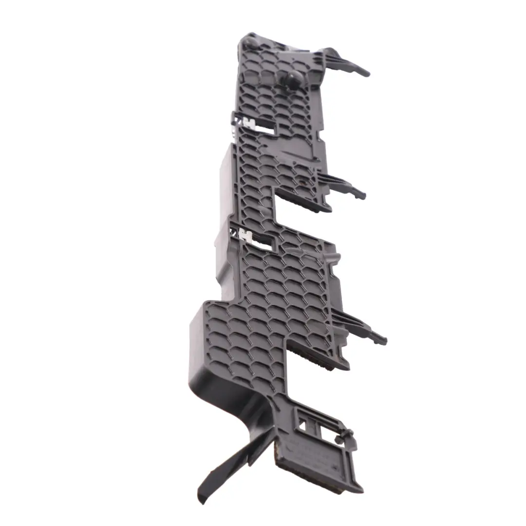 OM656 Osłona Prowadnica Wiązki Przewodów Silnika do Mercedes W213 o numerze A6561593100 Mercedes W213 OM656 Osłona Prowadnica Wiązki Przewodów Silnika - SKU A6561593100 - Numer Części A6561593100