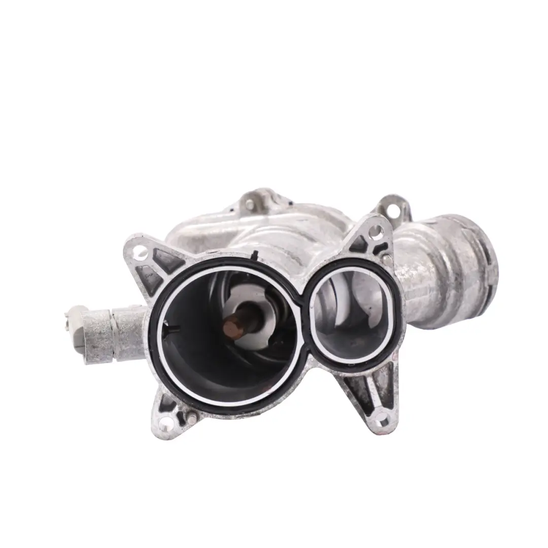 OM656 Diesel alloggiamento termostato A6562000015 per Mercedes W213 W222 con numero di parte A6562002200 Mercedes W213 W222 OM656 Diesel alloggiamento termostato A6562000015 - SKU A6562002200 - Numero di parte A6562002200