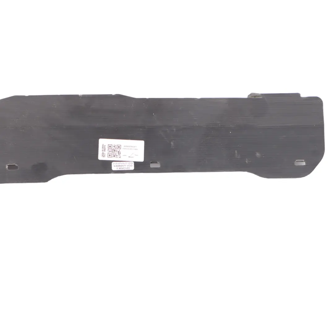 Radiator Grille Supporting Bracket Holder to Mercedes Sprinter W906 with Part number A9065050201 Mercedes Sprinter W906 Radiator Grille Supporting Bracket Holder - SKU A9065050201 - Part number A9065050201