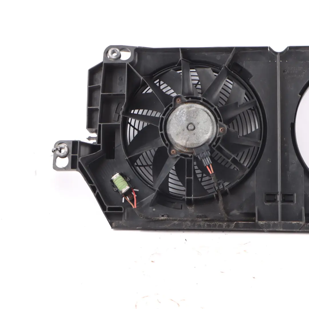 Mercedes W906 W907 Diesel A/C Cubierta radiador Ventilador Soplador - SKU A9065051455 - Número de pieza A9065051455