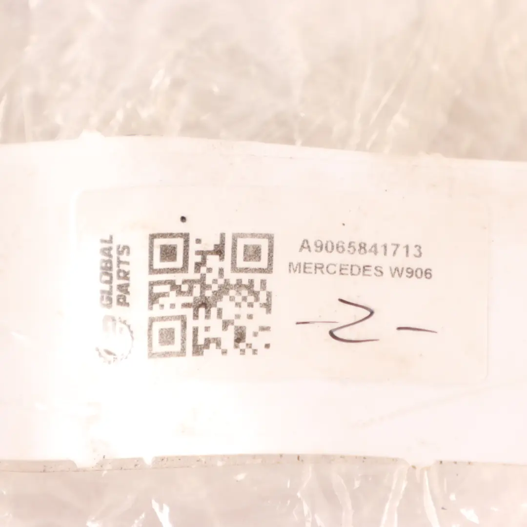 Document Case Owners's Manual Leather Wallet to Mercedes W906 with Part number A9065841713 Mercedes W906 Document Case Owners's Manual Leather Wallet - SKU A9065841713 - Part number A9065841713