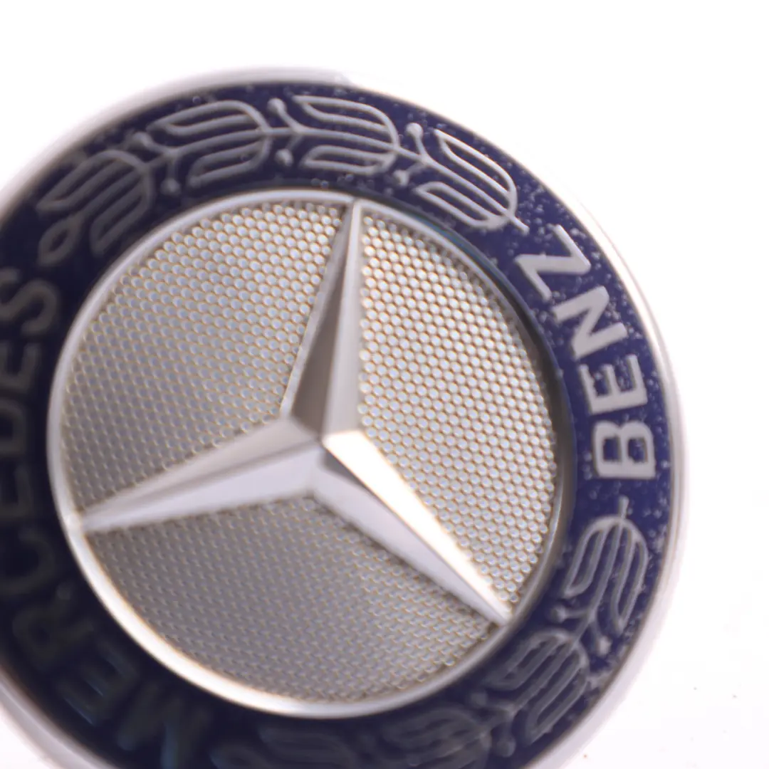 Furgoneta Capó Emblema Signo para Mercedes Sprinter W906 con número de pieza A9068171016 Mercedes Sprinter W906 Furgoneta Capó Emblema Signo - SKU A9068171016-1 - Número de pieza A9068171016