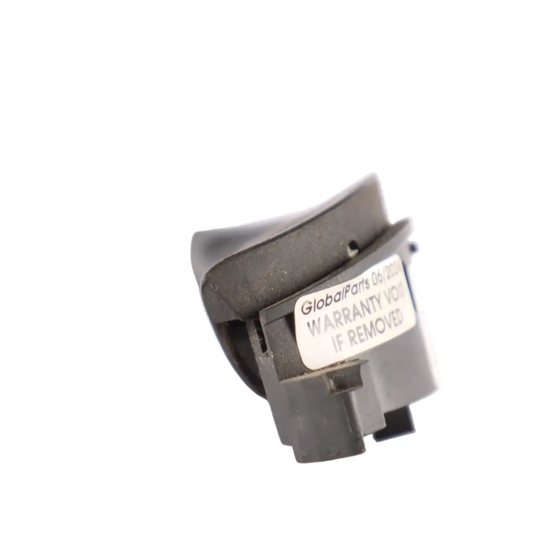 Schalter Taste Multifunktionslenkrad für Mercedes Sprinter W906 mit Teilenummer A9068200010 Mercedes Sprinter W906 Schalter Taste Multifunktionslenkrad - SKU A9068200010-2 - Teilenummer A9068200010