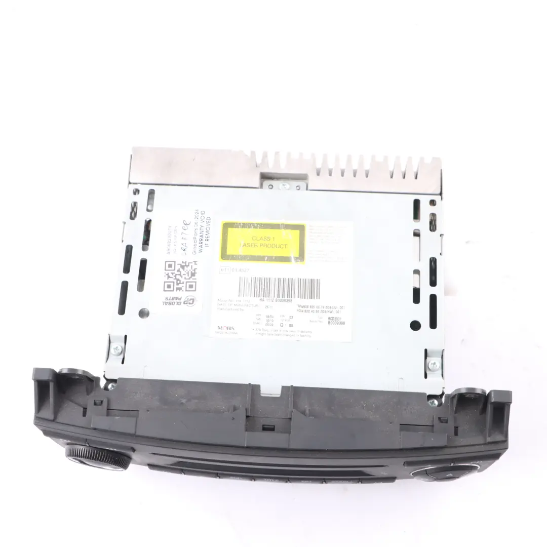 Stereo Radio CD Player Head Unit to Volkswagen Crafter with Part number A9068200079 Volkswagen Crafter Stereo Radio CD Player Head Unit - SKU A9068200079 - Part number A9068200079