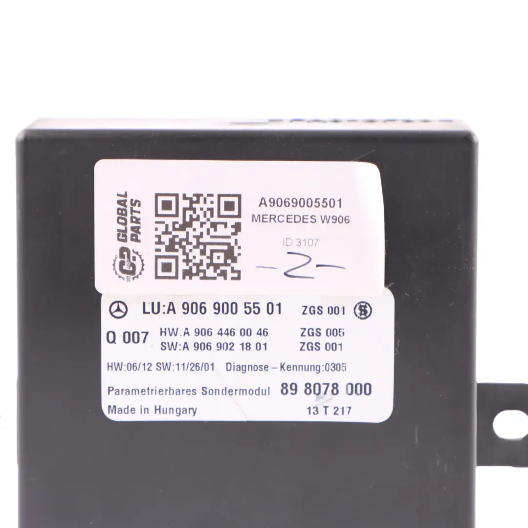 Central Lock Locking Control Unit Module ECU to Mercedes Sprinter W906 with Part number A9069005501 Mercedes Sprinter W906 Central Lock Locking Control Unit Module ECU - SKU A9069005501 - Part number A9069005501