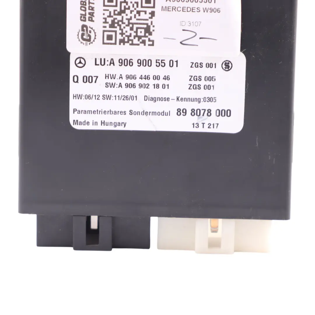 Central Lock Locking Control Unit Module ECU to Mercedes Sprinter W906 with Part number A9069005501 Mercedes Sprinter W906 Central Lock Locking Control Unit Module ECU - SKU A9069005501 - Part number A9069005501