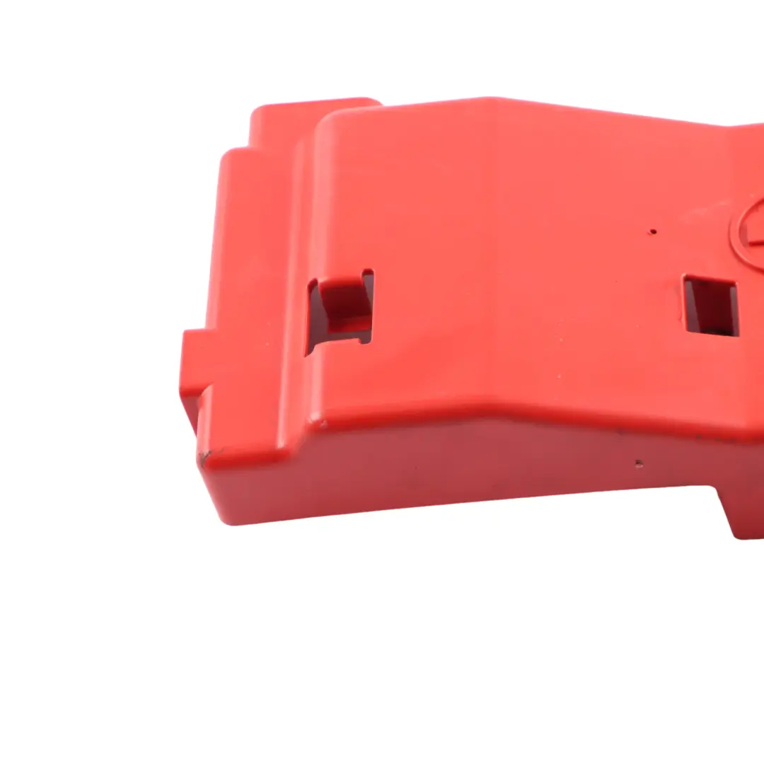 Mercedes W907 Positive Batteriepol Abdeckung Kappe Trim Rot - SKU A9069820109-1 - Teilenummer A9069820109