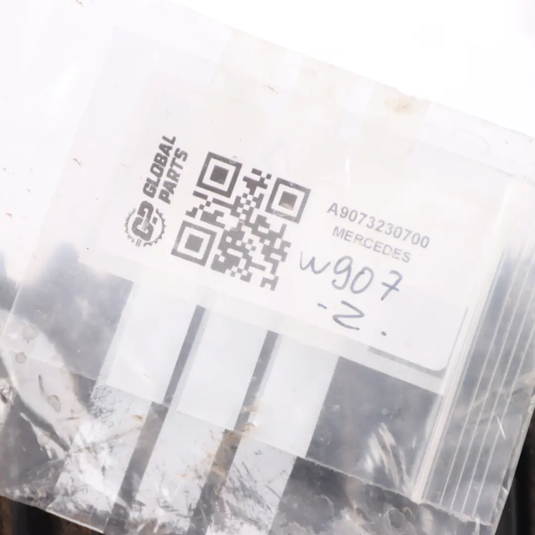 Mercedes Sprinter W907 Amortiguador Suspensión Delantera Derecha Izquierda - SKU A9073230700 - Número de pieza A9073201402