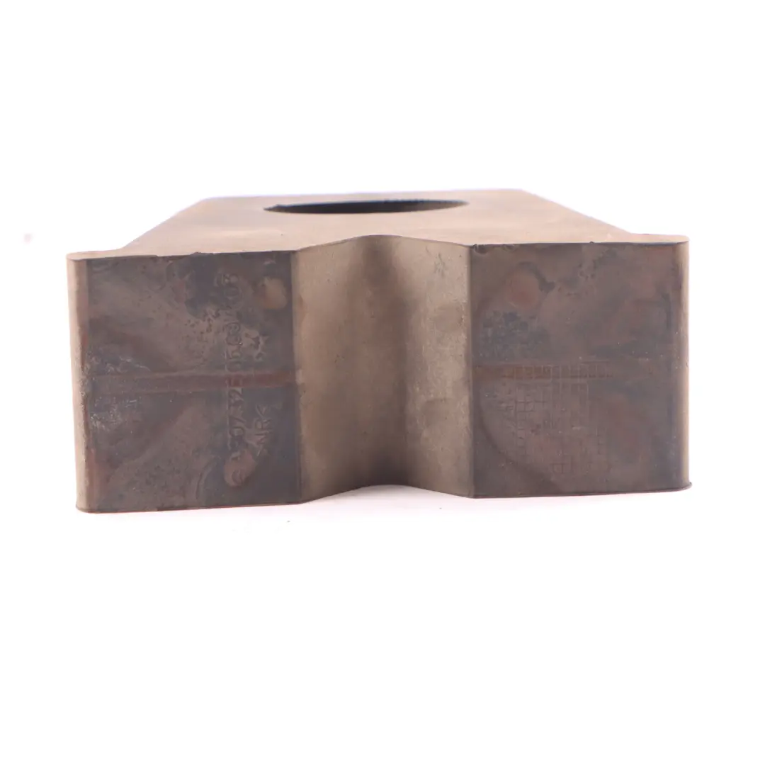 W907 pare chocs arrière caoutchouc ressort amortisseur pour Mercedes à propos du numéro de pièce A9073250500 Mercedes W907 pare chocs arrière caoutchouc ressort amortisseur - SKU A9073250500 - Numéro de pièce A9073250500