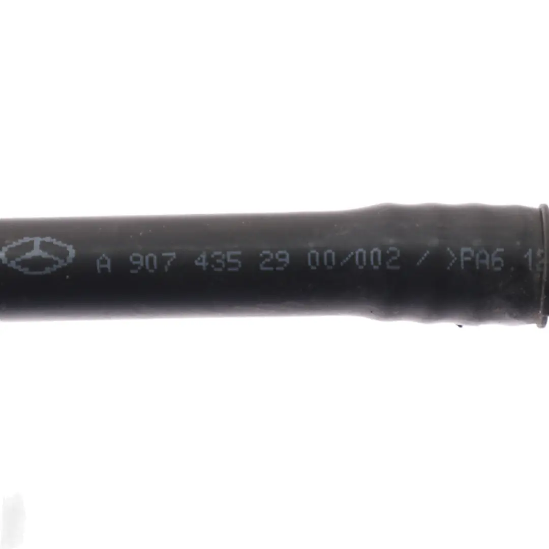 Tuyau d'aspiration Mercedes Sprinter W907 Diesel OM654 pour à propos du numéro de pièce A9074352900 Tuyau d'aspiration Mercedes Sprinter W907 Diesel OM654 - SKU A9074352900 - Numéro de pièce A9074352900