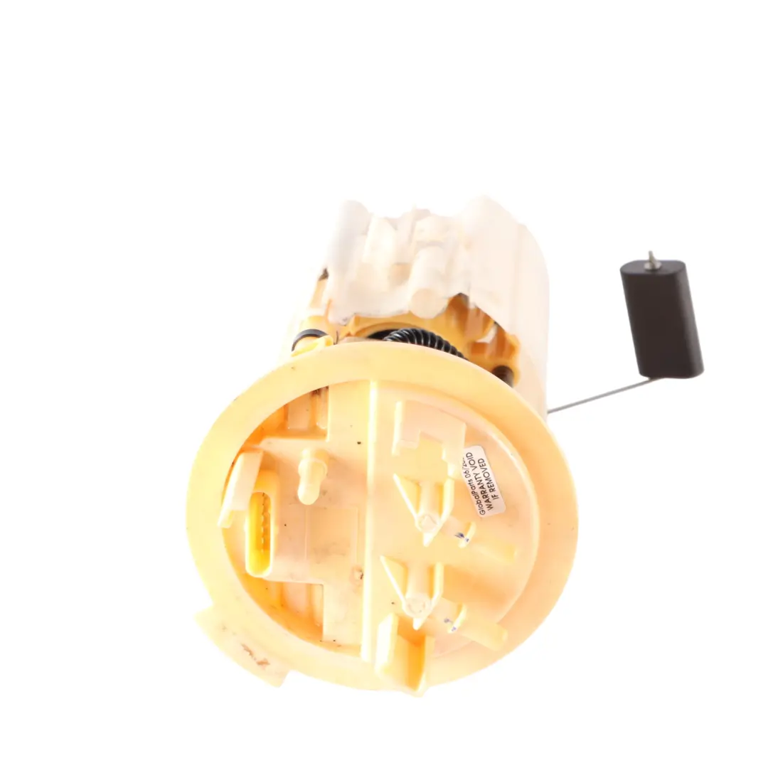 W907 Pompe à carburant - Unité de réservoir pour Mercedes à propos du numéro de pièce A9074702300 Mercedes W907 Pompe à carburant - Unité de réservoir - SKU A9074702300 - Numéro de pièce A9074702300