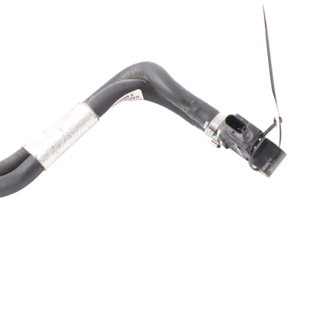 Rura Wąż Przewód Ciśnieniowy Tył do Mercedes W910 o numerze A9074901601 Mercedes W910 Rura Wąż Przewód Ciśnieniowy Tył - SKU A9074901601 - Numer Części A9074901601