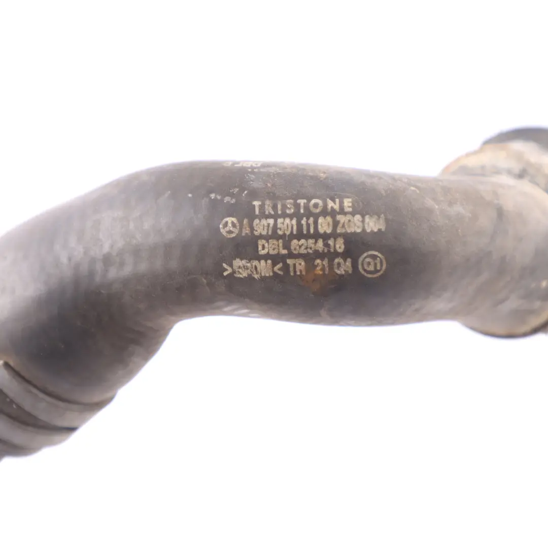 W907 Tuyau de refroidissement Ligne radiateur pour Mercedes à propos du numéro de pièce A9075011100 Mercedes W907 Tuyau de refroidissement Ligne radiateur - SKU A9075011100 - Numéro de pièce A9075011100