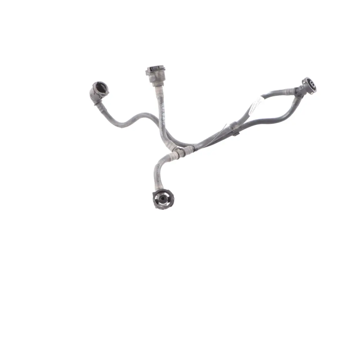 Bleed Line Pipe Cable Hose to Mercedes W910 with Part number A9075011200 Mercedes W910 Bleed Line Pipe Cable Hose - SKU A9075011200 - Part number A9075011200