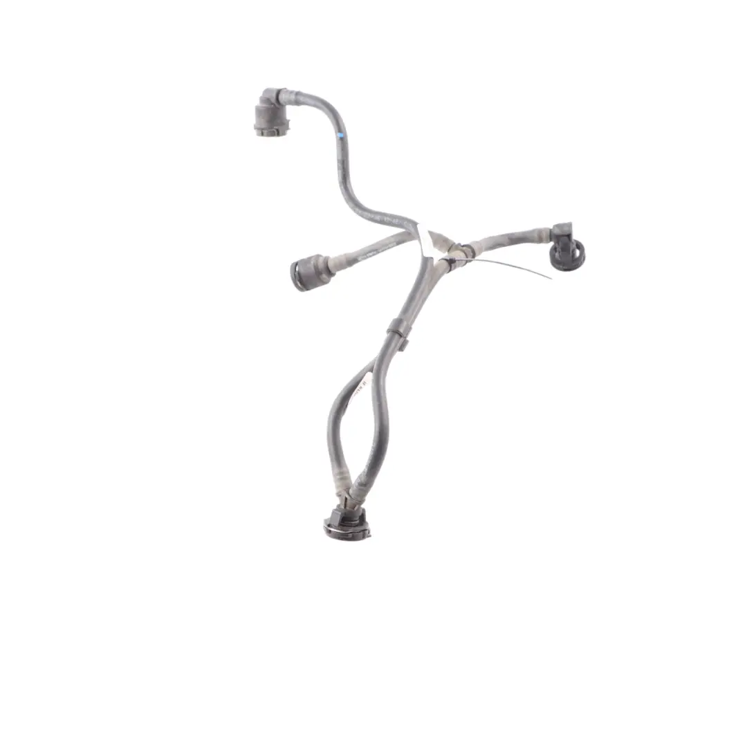 Tubo di spurgo Tubo cavo per Mercedes W910 con numero di parte A9075011200 Mercedes W910 Tubo di spurgo Tubo cavo - SKU A9075011200 - Numero di parte A9075011200