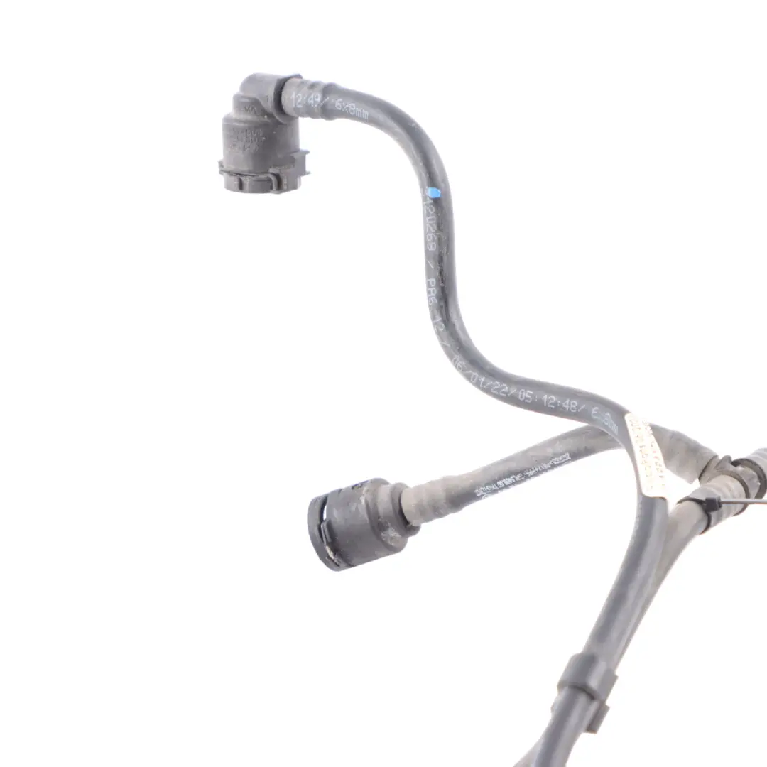 Sangrado Tubería Cable Manguera para Mercedes W910 con número de pieza A9075011200 Mercedes W910 Sangrado Tubería Cable Manguera - SKU A9075011200 - Número de pieza A9075011200