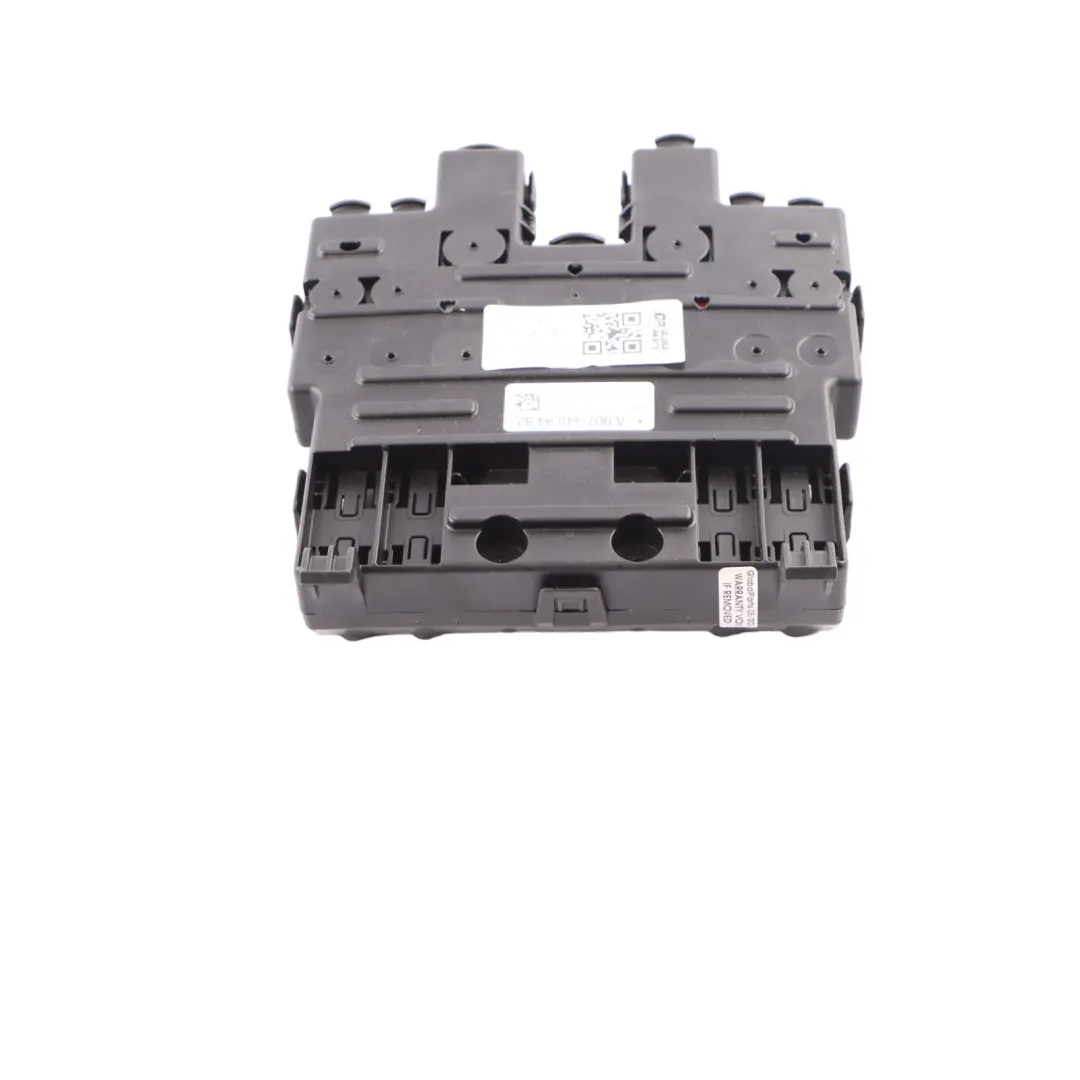 Boîte à fusibles Mercedes Sprinter W907 Module Relais Support pour à propos du numéro de pièce A9075409482 Boîte à fusibles Mercedes Sprinter W907 Module Relais Support - SKU A9075409482 - Numéro de pièce A9075409482