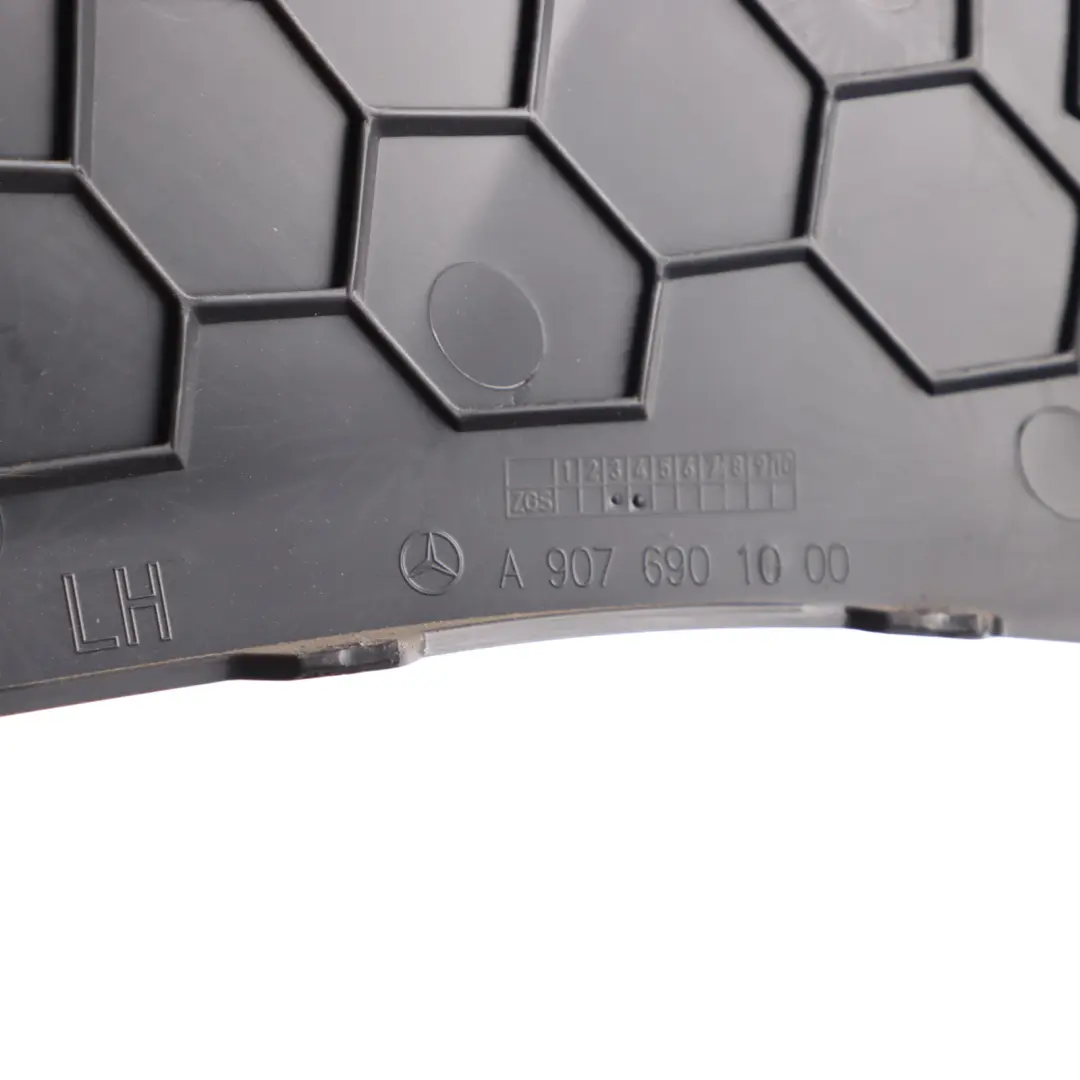 Moldura Pilar A Mercedes Sprinter W907 W910 Panel Frontal Izquierdo para con número de pieza A9076901000 Moldura Pilar A Mercedes Sprinter W907 W910 Panel Frontal Izquierdo - SKU A9076901000 - Número de pieza A9076901000