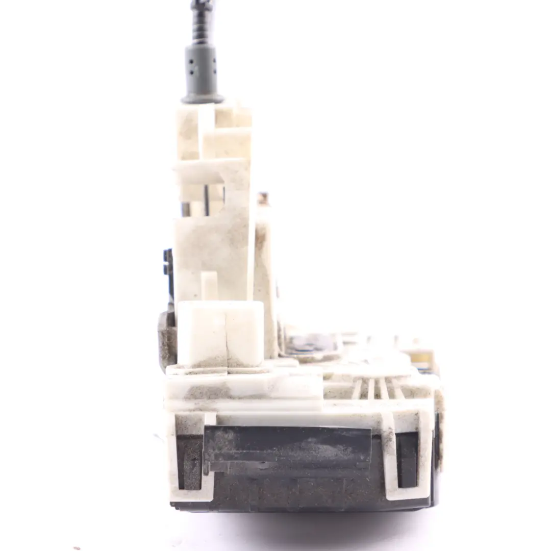 Front Door Lock Actuator Mechanism Front Right O/S to Mercedes W910 with Part number A9077200400 Mercedes W910 Front Door Lock Actuator Mechanism Front Right O/S - SKU RHD-A9077200400 - Part number A9077200400