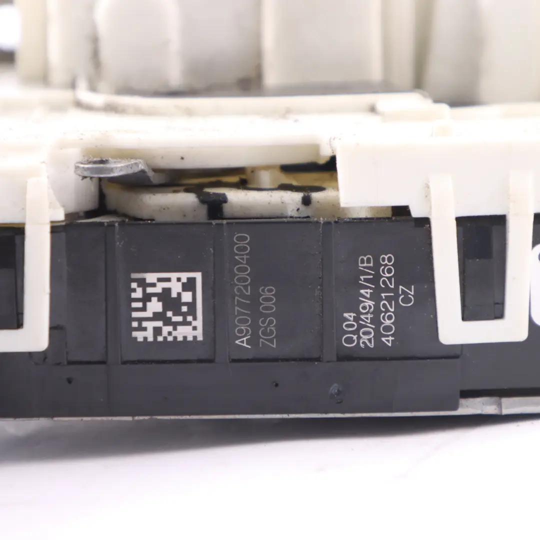 Front Door Lock Actuator Mechanism Front Right O/S to Mercedes W910 with Part number A9077200400 Mercedes W910 Front Door Lock Actuator Mechanism Front Right O/S - SKU RHD-A9077200400 - Part number A9077200400