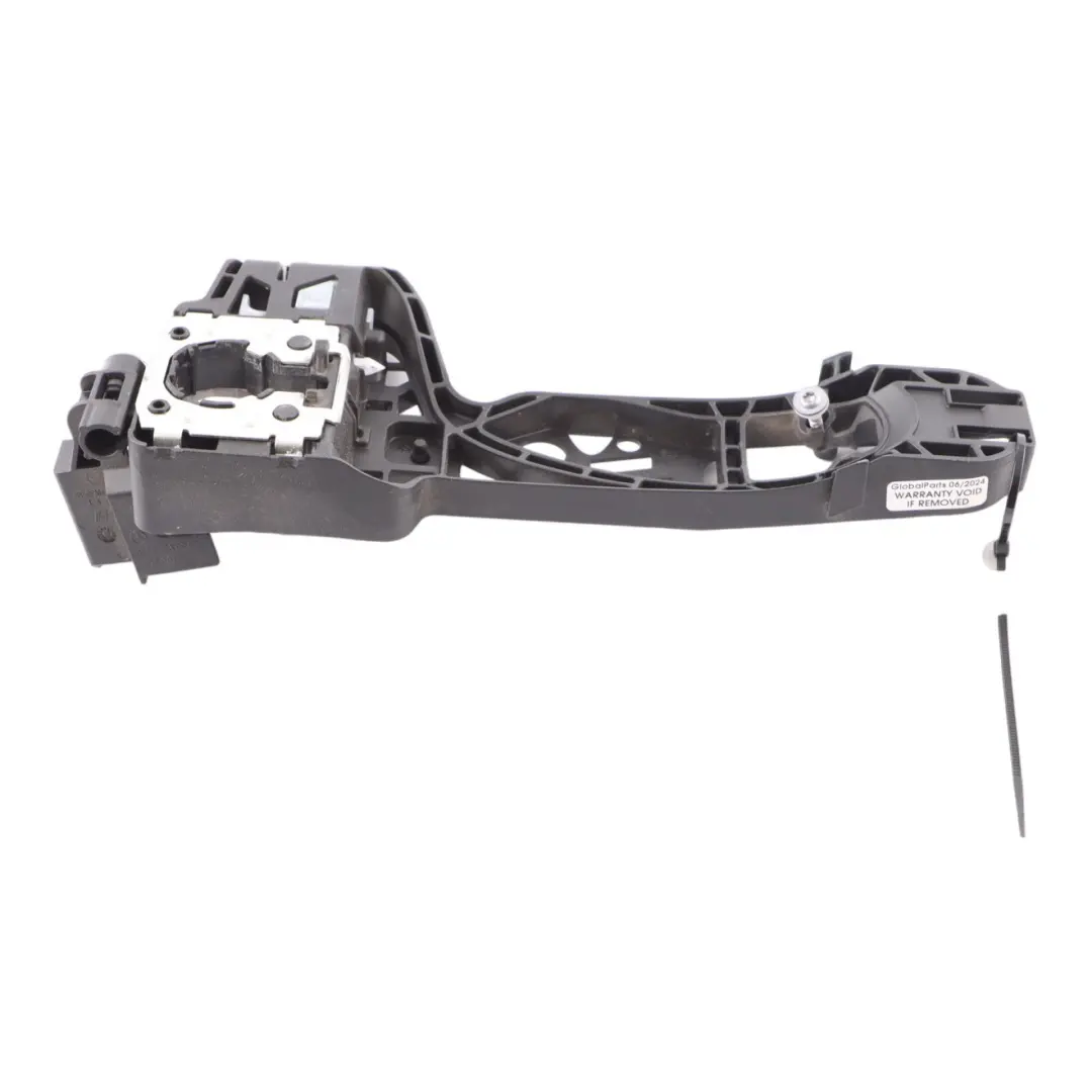 Door Handle Mercedes W907 W910 Bearing Bracket Front Outer Left N/S to with Part number A9077600200 Door Handle Mercedes W907 W910 Bearing Bracket Front Outer Left N/S - SKU A9077600200 - Part number A9077600200