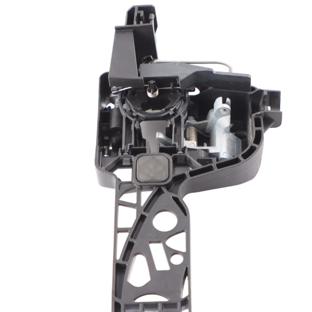 Door Handle Mercedes W907 W910 Bearing Bracket Front Outer Right O/S to with Part number A9077600500 Door Handle Mercedes W907 W910 Bearing Bracket Front Outer Right O/S - SKU rhd-A9077600500 - Part number A9077600500
