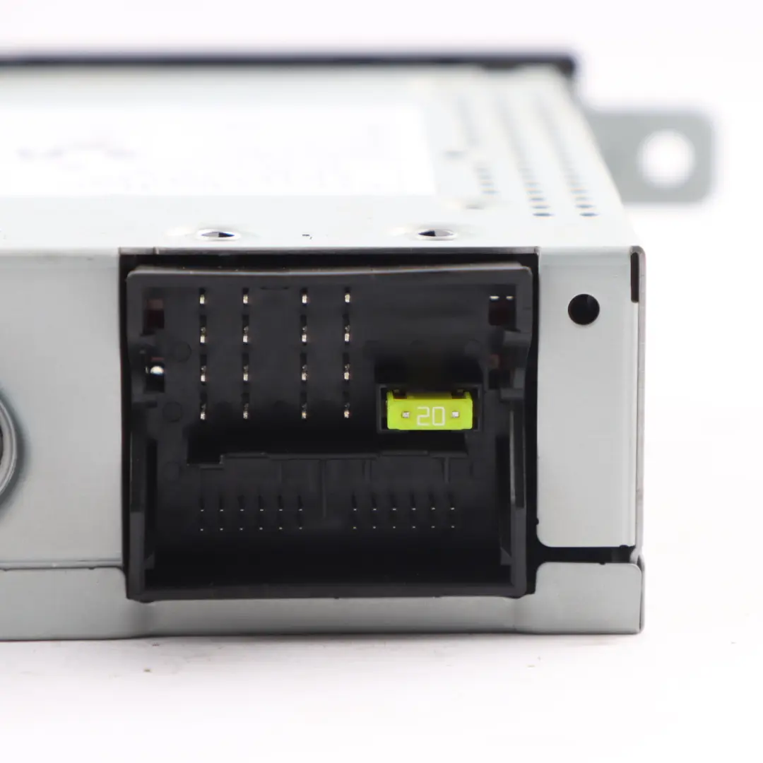 W907 Radio Profesional Sistema Controlador Unidad Principal para Mercedes con número de pieza A9078200301 Mercedes W907 Radio Profesional Sistema Controlador Unidad Principal - SKU A9078200301 - Número de pieza A9078200301