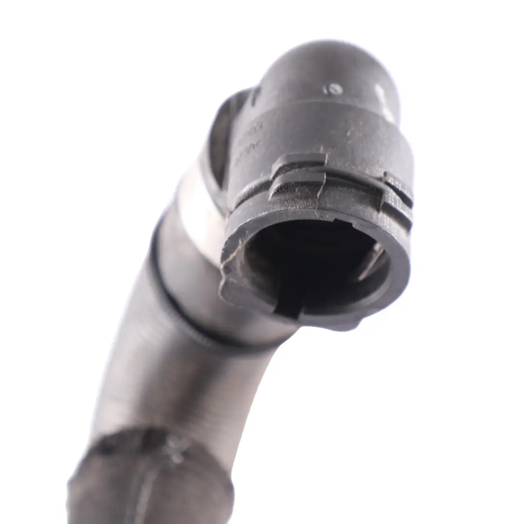 Mercedes Sprinter W907 Tuyau refroidissement d'eau refroidissement - SKU A9078300102 - Numéro de pièce A9078300102