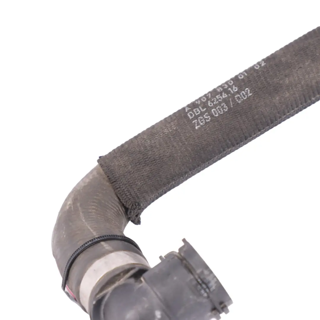 Mercedes Sprinter W907 Tuyau refroidissement d'eau refroidissement - SKU A9078300102 - Numéro de pièce A9078300102