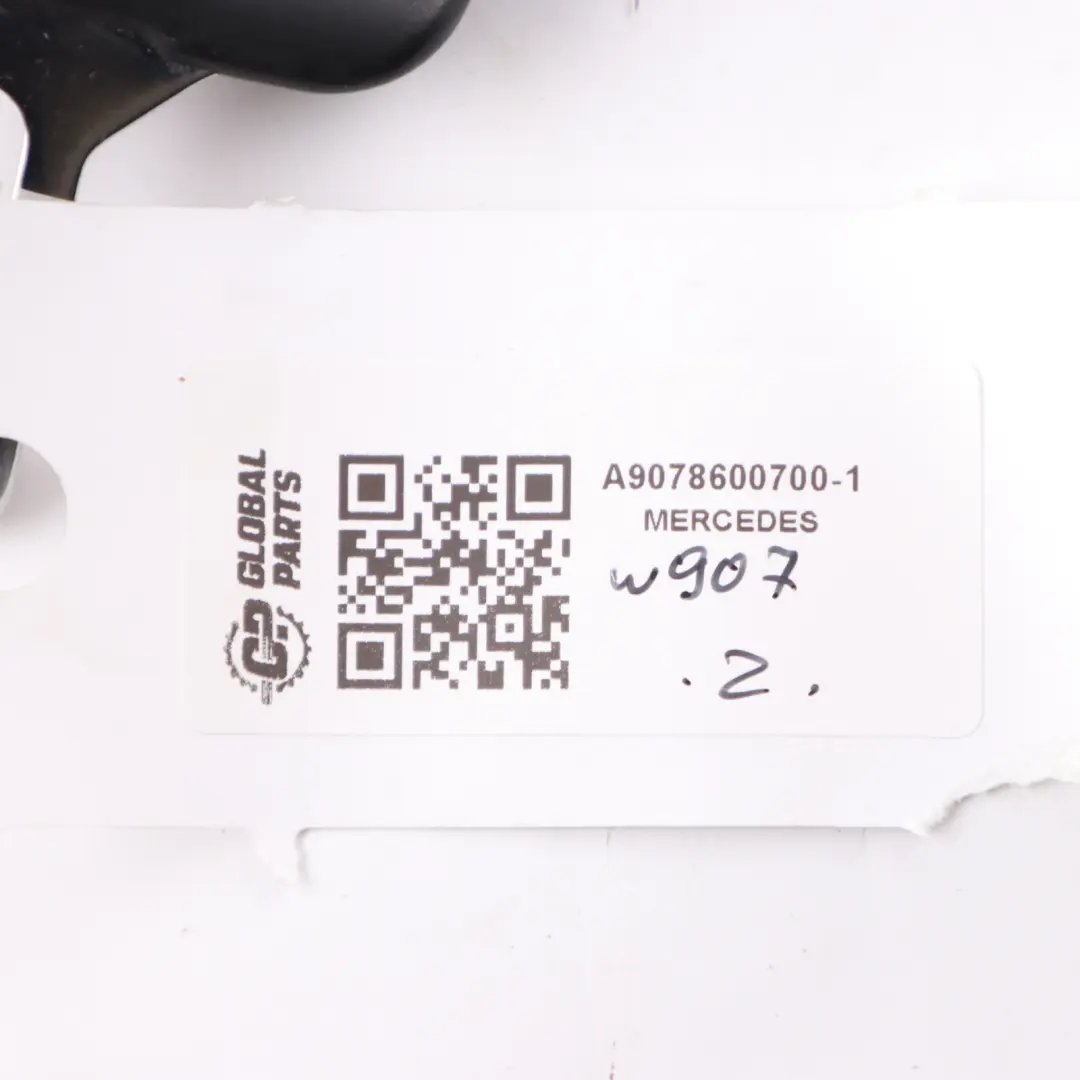 Front Seatbelt Mercedes Sprinter W907 Front Passenger Seat Belt to with Part number A9078600700 Front Seatbelt Mercedes Sprinter W907 Front Passenger Seat Belt - SKU A9078600700 - Part number A9078600700