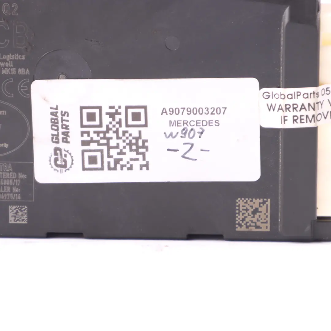 W907 Moduł Sterownik Airmatic do Mercedes o numerze A9079003207 Mercedes W907 Moduł Sterownik Airmatic - SKU A9079003207 - Numer Części A9079003207