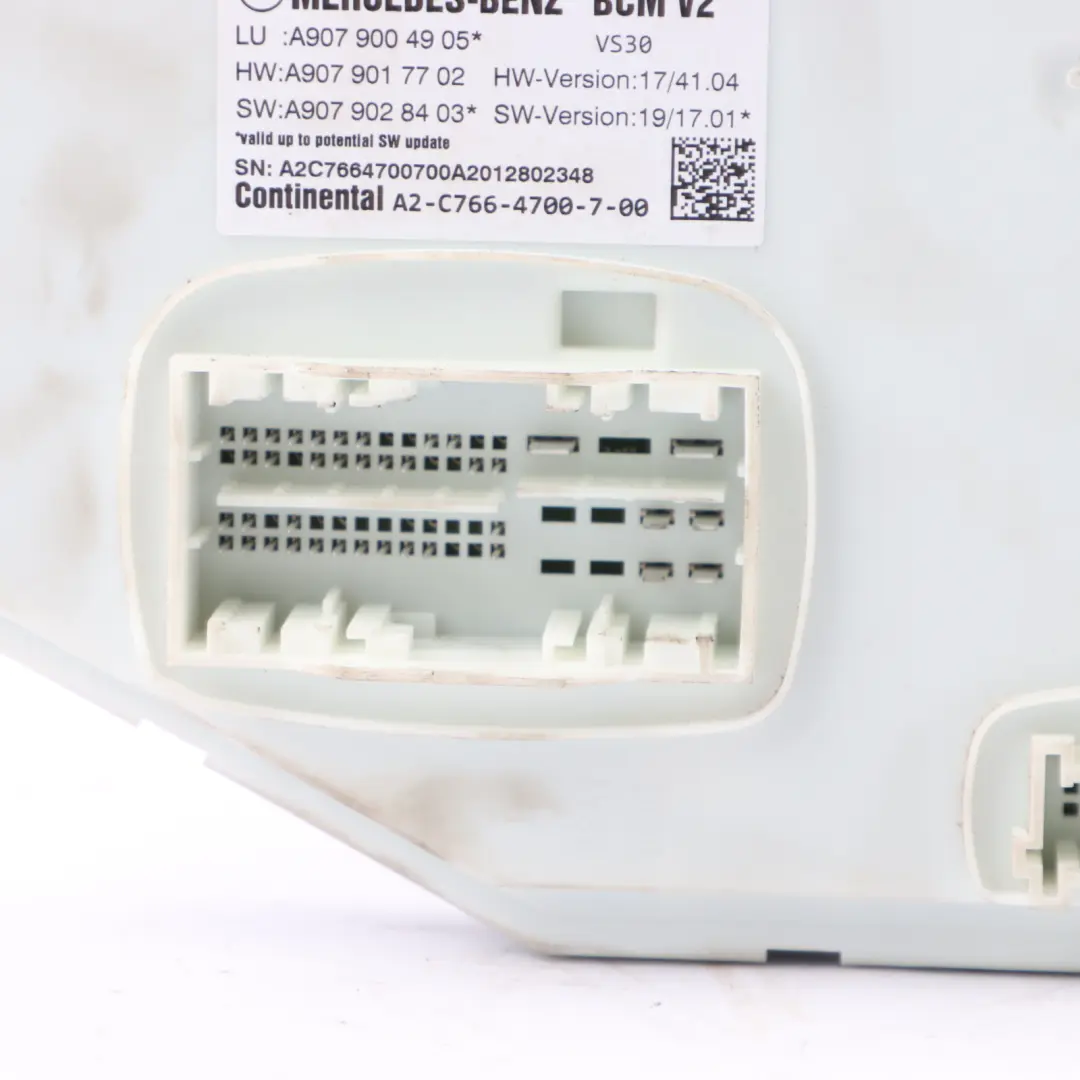 W907 Body Control Module Unit to Mercedes with Part number A9079004905 Mercedes W907 Body Control Module Unit - SKU A9079004905 - Part number A9079004905