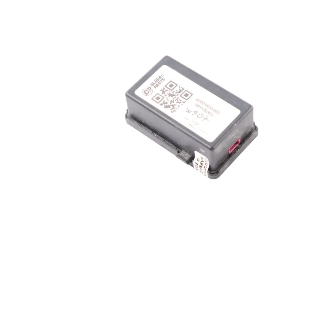 W907 Antenna Amplificatore Unità Controllo Modulo per Mercedes con numero di parte A9079051602 Mercedes W907 Antenna Amplificatore Unità Controllo Modulo - SKU A9079051602 - Numero di parte A9079051602