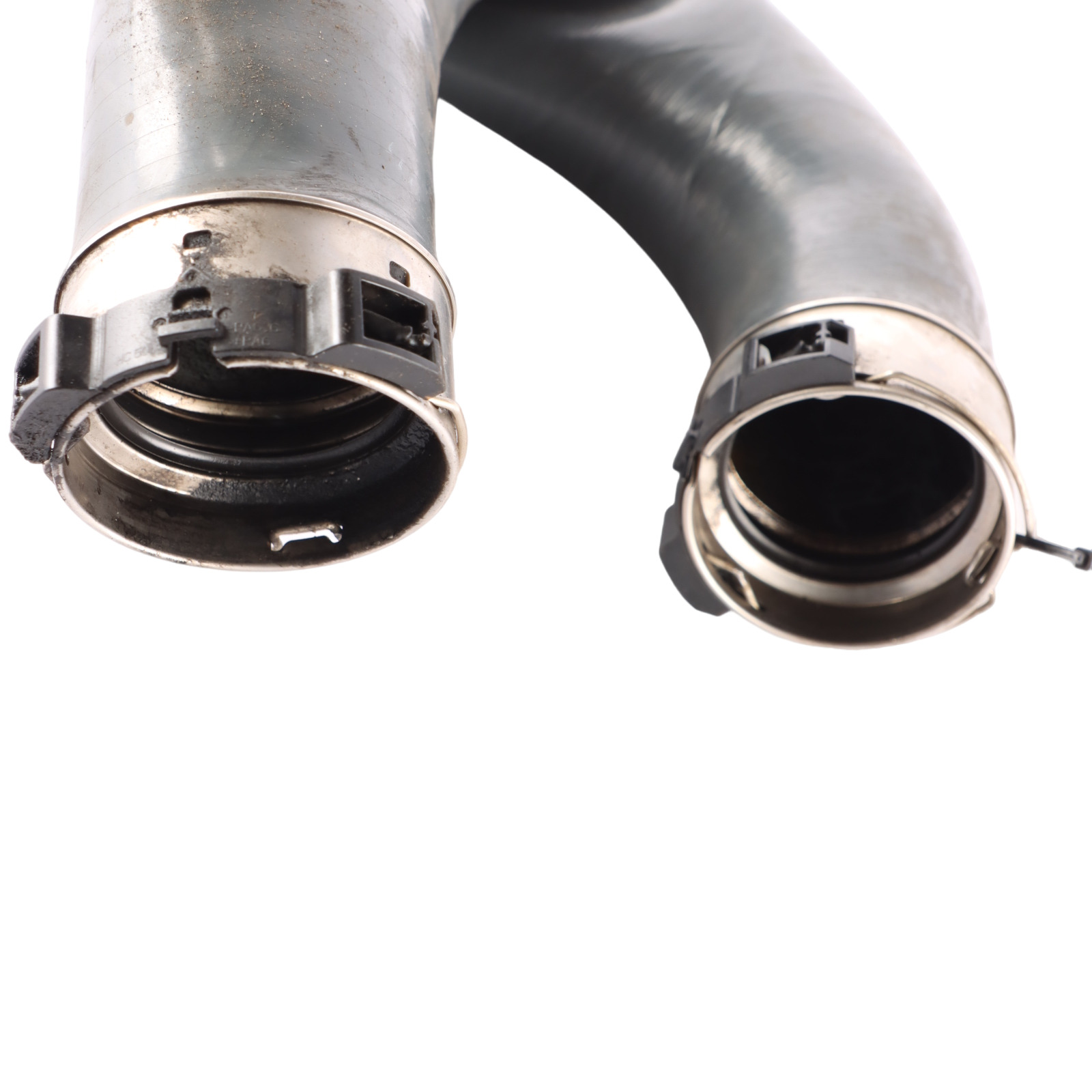 LLS-Germany Turbo Intercooler Hose For Mercedes Sprinter Bus W910 – OEM 9105280700 – With Clamps