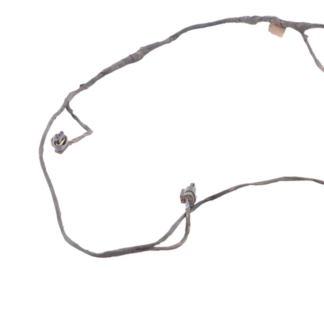 W907 W910 Rear Bumper Wiring Loom Parking Sensor to Mercedes Sprinter with Part number A9105400305 Mercedes Sprinter W907 W910 Rear Bumper Wiring Loom Parking Sensor - SKU A9105400305 - Part number A9105400305