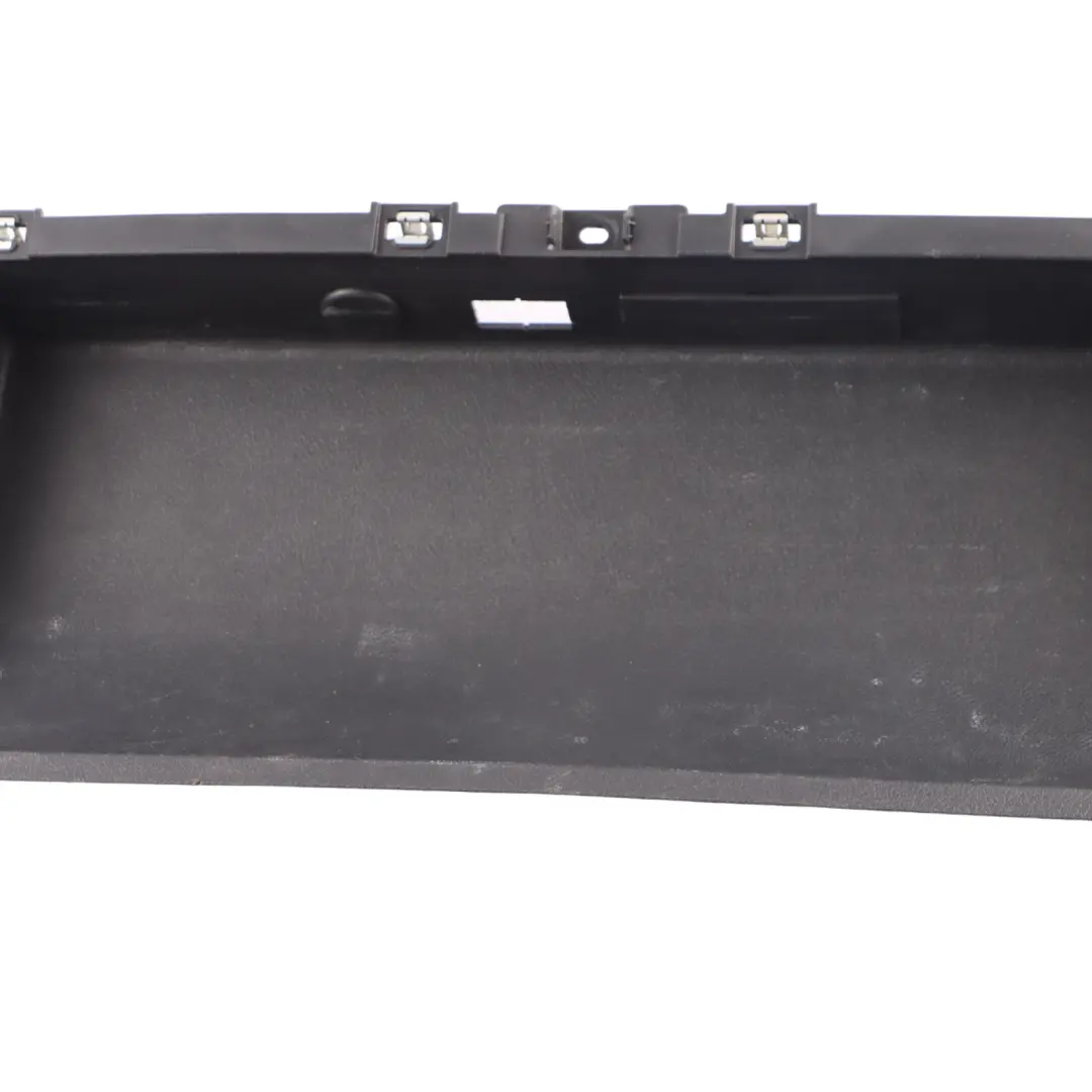 Mercedes W907 W910 Bandeja Almacenamiento Salpicadero Portavasos Negro - SKU A9106805100 - Número de pieza A9106805100