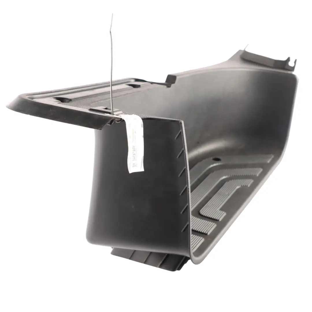 W907 W910 Piastra del gradino porta anteriore sinistra per Mercedes con numero di parte A9106860100 Mercedes W907 W910 Piastra del gradino porta anteriore sinistra - SKU A9106860100 - Numero di parte A9106860100