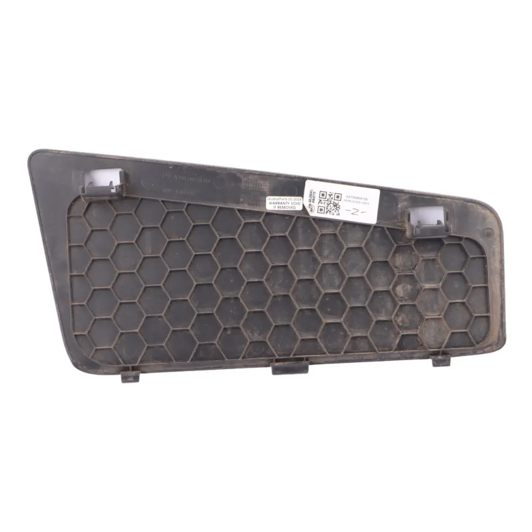 Mercedes Sprinter W907 W910 Tapa del panel de entrada - SKU A9106864100 - Número de pieza A9106864100