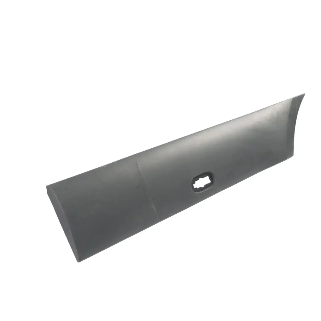 Modanatura Coperchio Pannello Sinistro Mercedes W910 - SKU A9106905700 - Numero di parte A9106905700